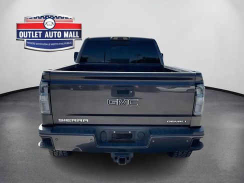 Used 2015 GMC Sierra 2500 Denali w/ Duramax Plus Package image 4