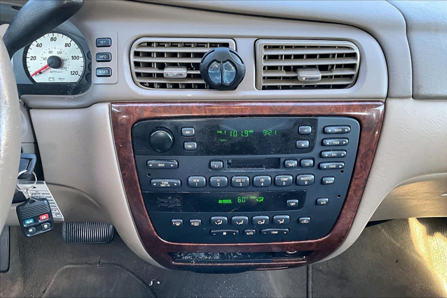 Used 2005 Mercury Sable LS FWD image 6