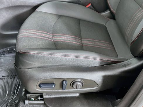 Used 2024 Chevrolet Equinox RS w/ LPO, Cargo Package FWD image 21