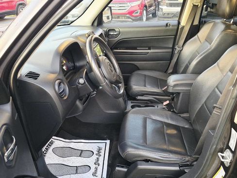 Used 2015 Jeep Patriot 4WD image 10