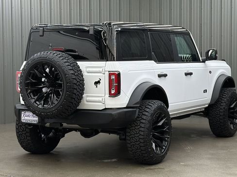 Used 2024 Ford Bronco Wildtrak AWD/4WD image 5