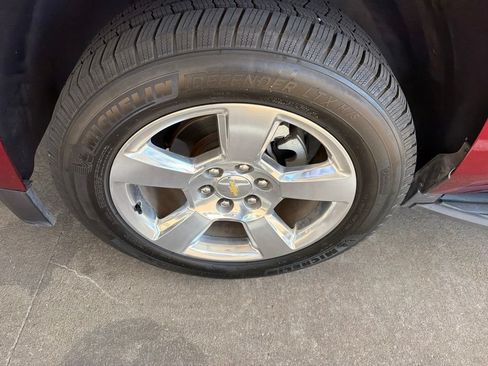 Used 2016 Chevrolet Suburban LT w/ Texas Edition Package RWD image 7