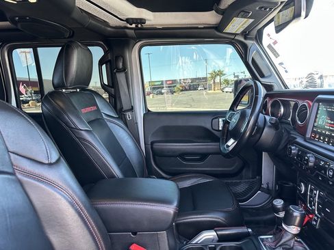 Used 2020 Jeep Gladiator Rubicon image 28