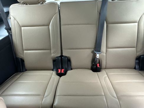 Used 2023 Chevrolet Tahoe Premier image 14