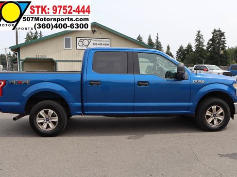 Used 2017 Ford F150 XLT w/ Trailer Tow Package AWD/4WD image 9
