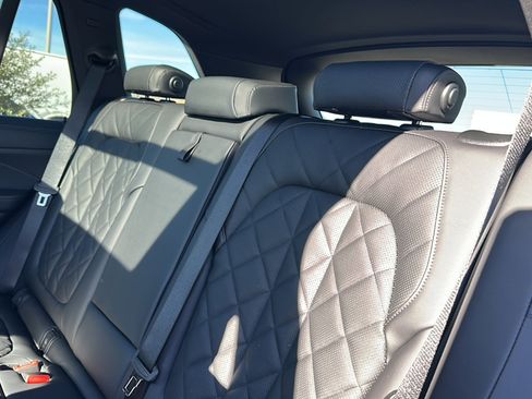 New 2026 BMW X5 xDrive40i w/ M Sport Package image 17