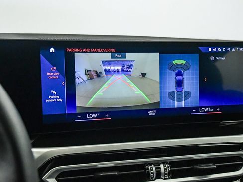 Used 2023 BMW i4 eDrive35 w/ Premium Package RWD image 21