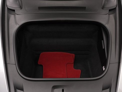 Used 2024 Porsche 911 Carrera w/ Premium Package image 66