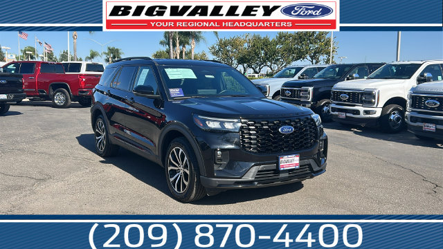 Certified 2025 Ford Explorer ST-Line AWD/4WD image 1