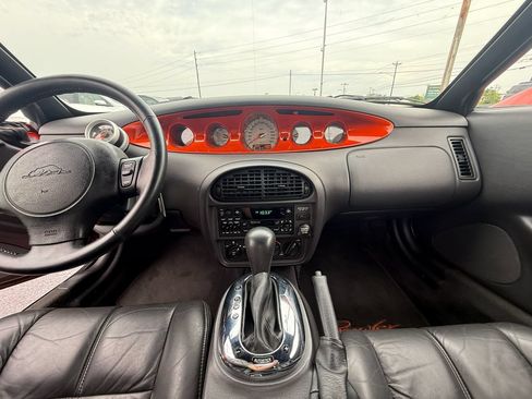 Used 2001 Chrysler Prowler RWD image 13
