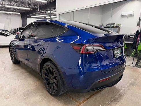 Used 2023 Tesla Model Y Long Range AWD/4WD image 6
