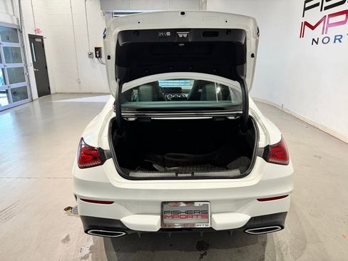 Used 2023 Mercedes-Benz CLA 250 4MATIC image 31
