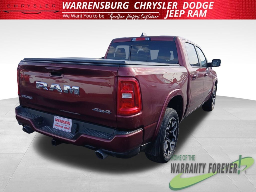 Used 2025 RAM 1500 Laramie AWD/4WD image 4