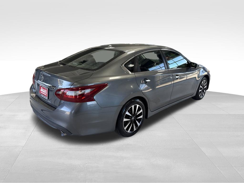 Used 2018 Nissan Altima 2.5 SV FWD image 9