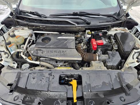 Used 2024 Nissan Rogue SV image 30