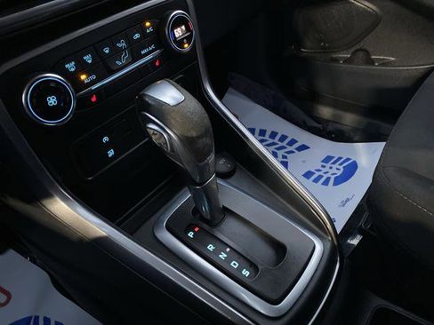 Used 2019 Ford EcoSport SE image 18