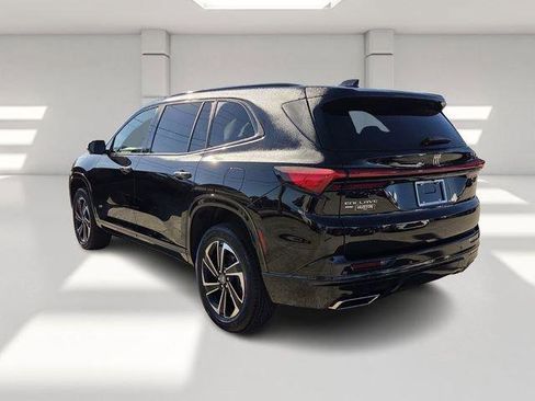 Used 2025 Buick Enclave Sport Touring image 6