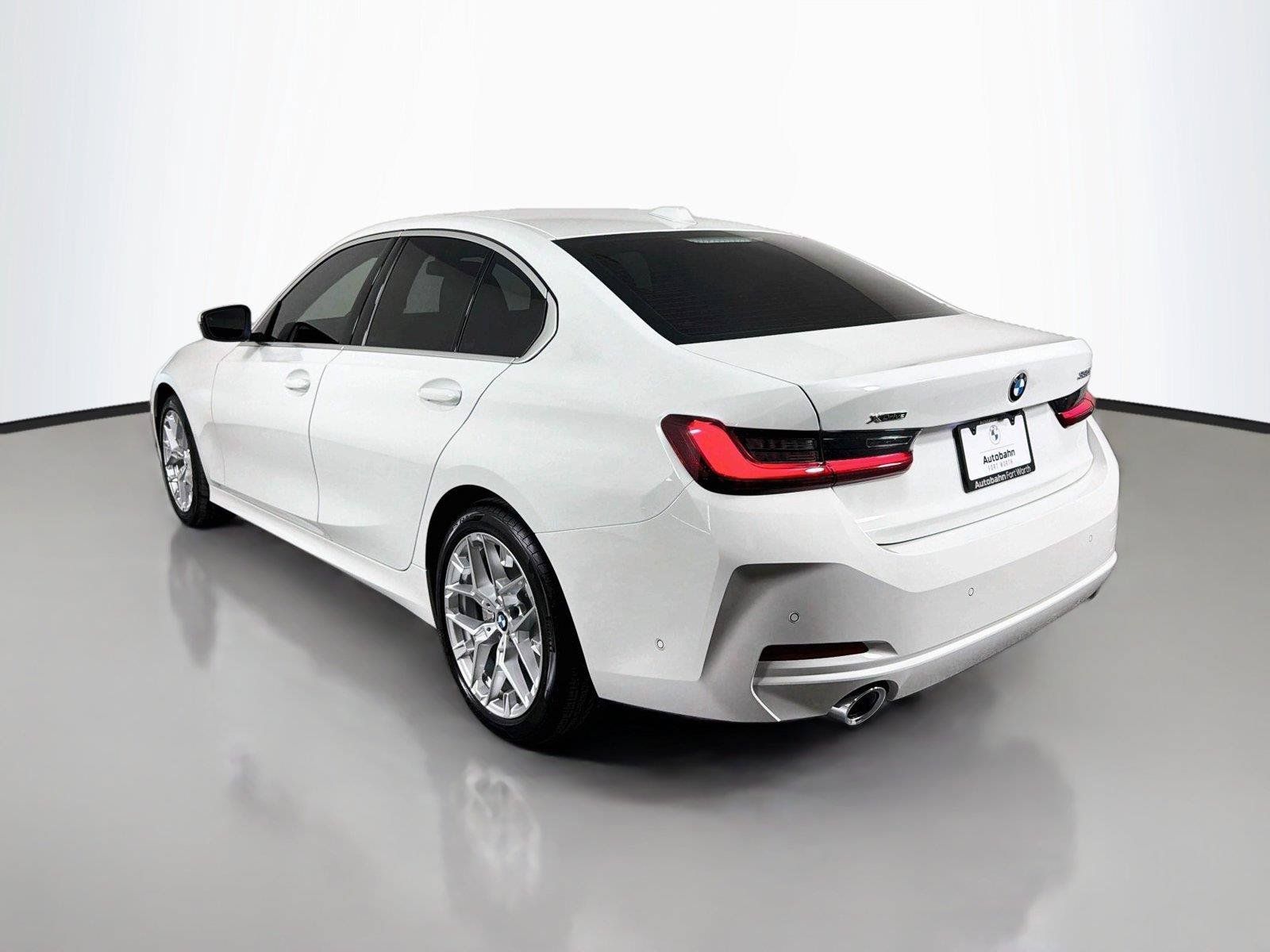New 2026 BMW 330i xDrive Sedan w/ Premium Package AWD/4WD image 7
