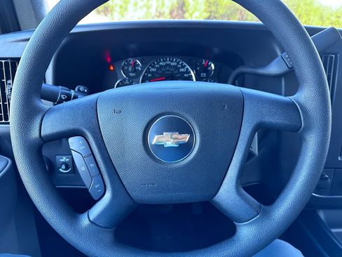 Used 2025 Chevrolet Express 2500 Extended w/ Communications Package image 18