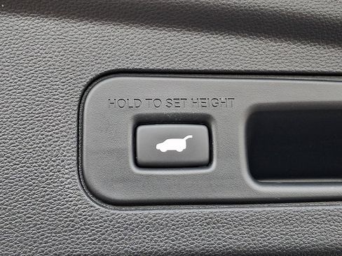 Certified 2023 Acura MDX w/ Technology Package image 33