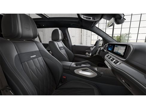 New 2025 Mercedes-Benz GLS 63 AMG 4MATIC image 4