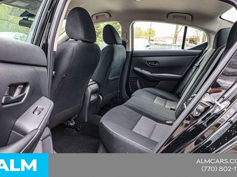 Used 2025 Nissan Sentra SV image 19