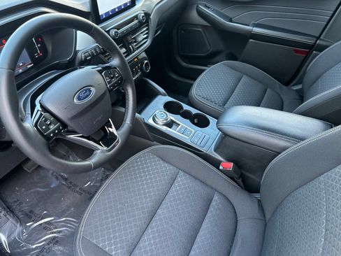 Used 2024 Ford Escape Active AWD/4WD image 10