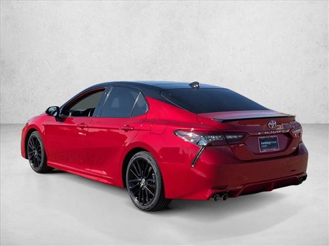 Used 2024 Toyota Camry XSE FWD image 7