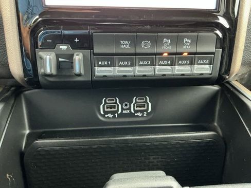 Used 2022 RAM 2500 Laramie image 23