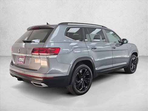 Used 2022 Volkswagen Atlas SE FWD image 5