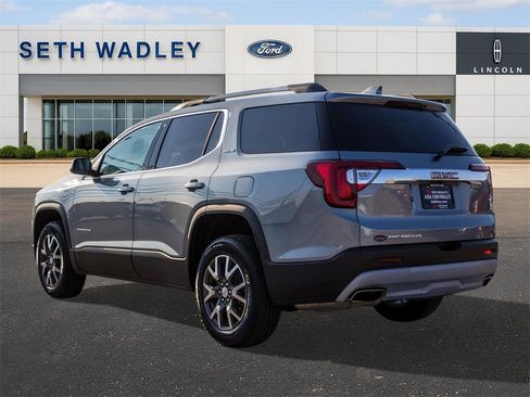 Used 2023 GMC Acadia SLE w/ Driver Convenience Package image 7