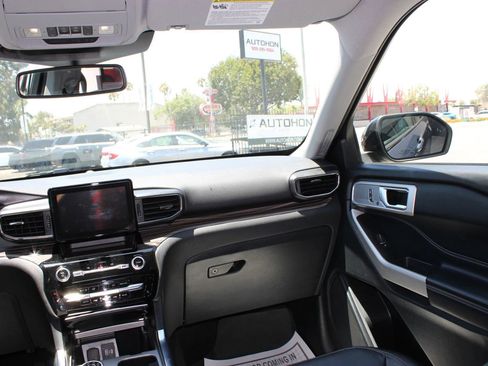 Used 2021 Ford Explorer Limited RWD image 22