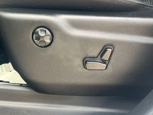 Used 2024 Dodge Durango GT image 29