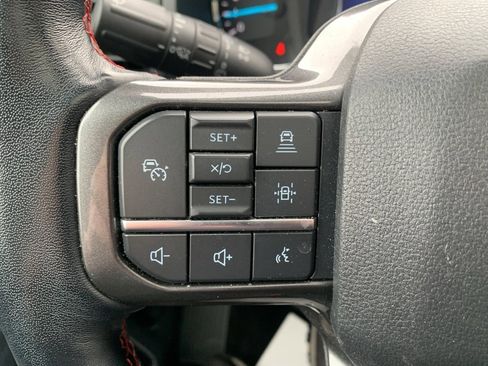 Used 2023 Ford Expedition Max Limited image 23