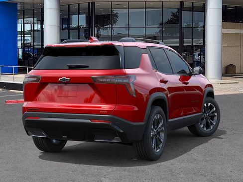 New 2026 Chevrolet Equinox RS image 4