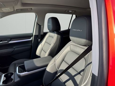 New 2026 GMC Terrain Denali image 27