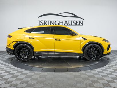 Used 2023 Lamborghini Urus Performante