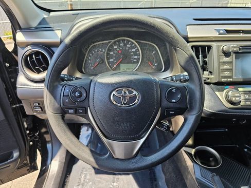 Used 2013 Toyota RAV4 XLE AWD/4WD image 24