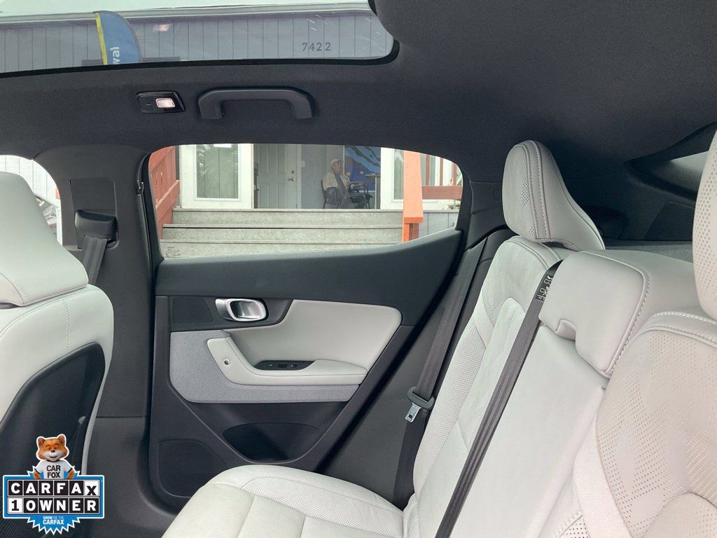 Used 2023 Polestar Polestar 2 w/ Pilot Pack AWD/4WD image 32