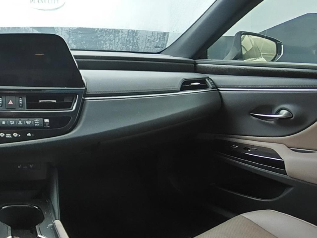 Used 2024 Lexus ES 350 w/ Premium Package FWD image 15