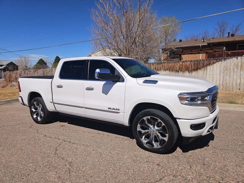 Used 2021 RAM 1500 Limited image 2