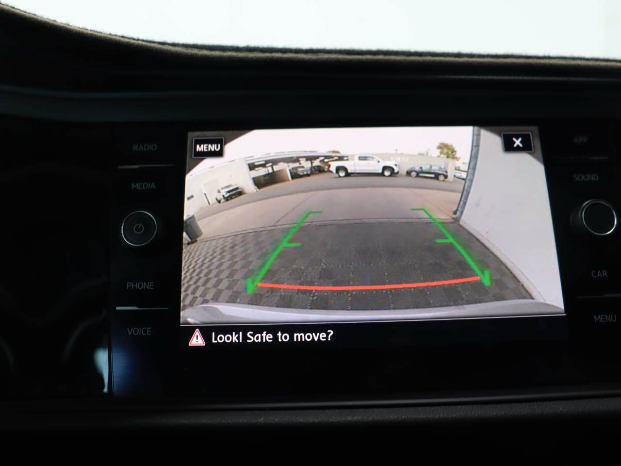 Used 2019 Volkswagen Jetta SEL FWD image 12