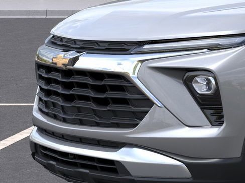 New 2026 Chevrolet TrailBlazer LT FWD image 13