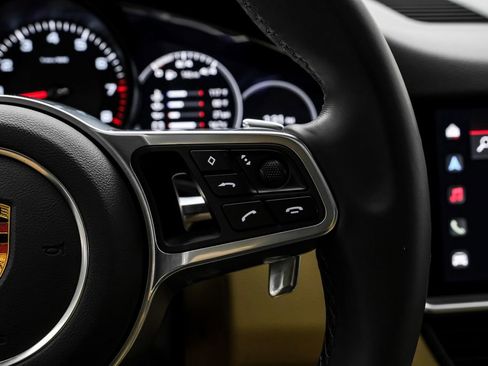 Used 2023 Porsche Cayenne Platinum Edition AWD/4WD image 20