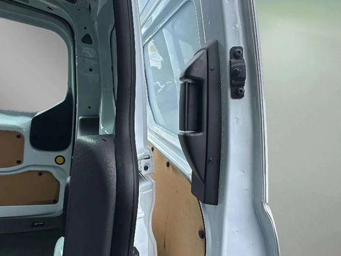 Used 2019 Ford Transit Connect XL image 14