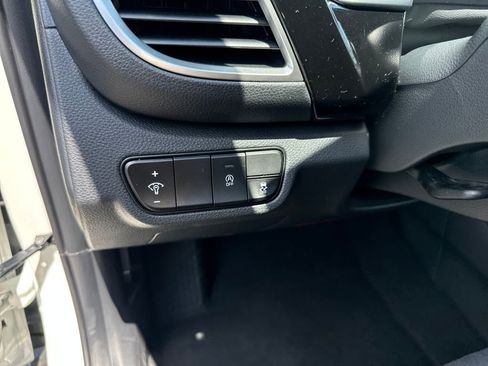 New 2026 Kia Seltos S image 12