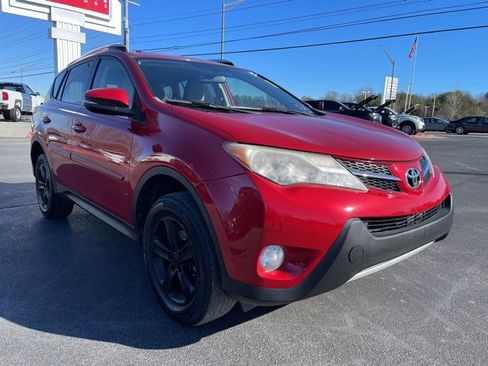 Used 2014 Toyota RAV4 XLE image 2