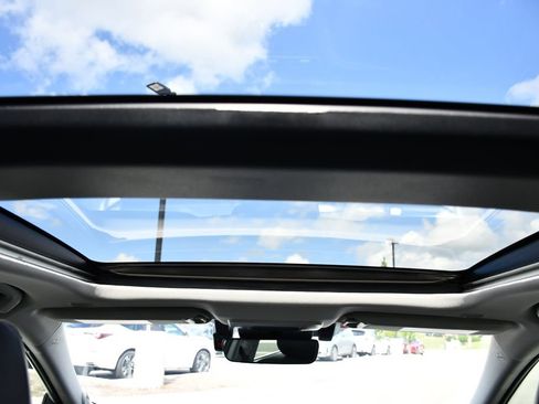 Used 2025 Toyota Camry XLE w/ Premium Plus Package FWD image 34