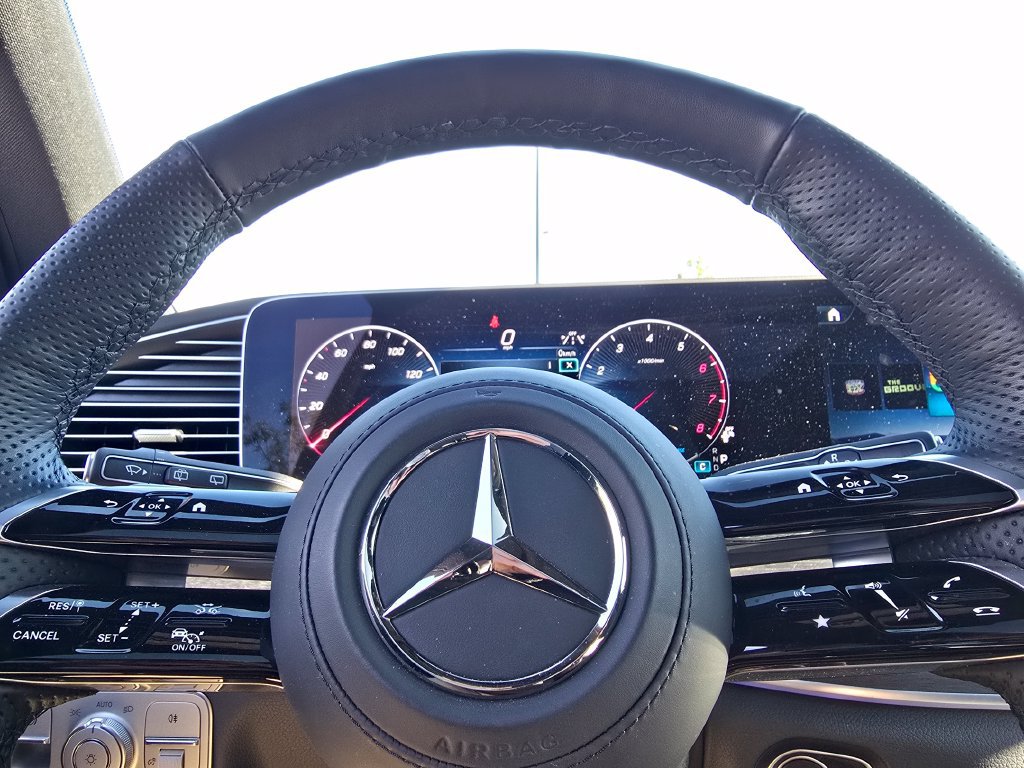 Certified 2026 Mercedes-Benz GLS 450 4MATIC image 26