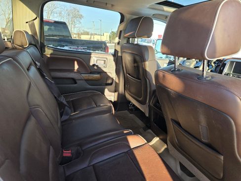 Used 2015 Chevrolet Silverado 3500 High Country w/ Duramax Plus Package image 20